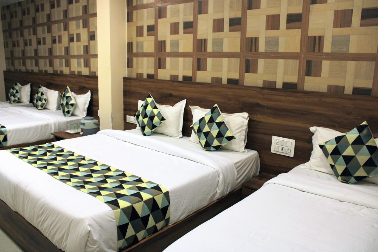 Maruti Group Of Hotels - Shri Naman Nathdwara Exterior photo