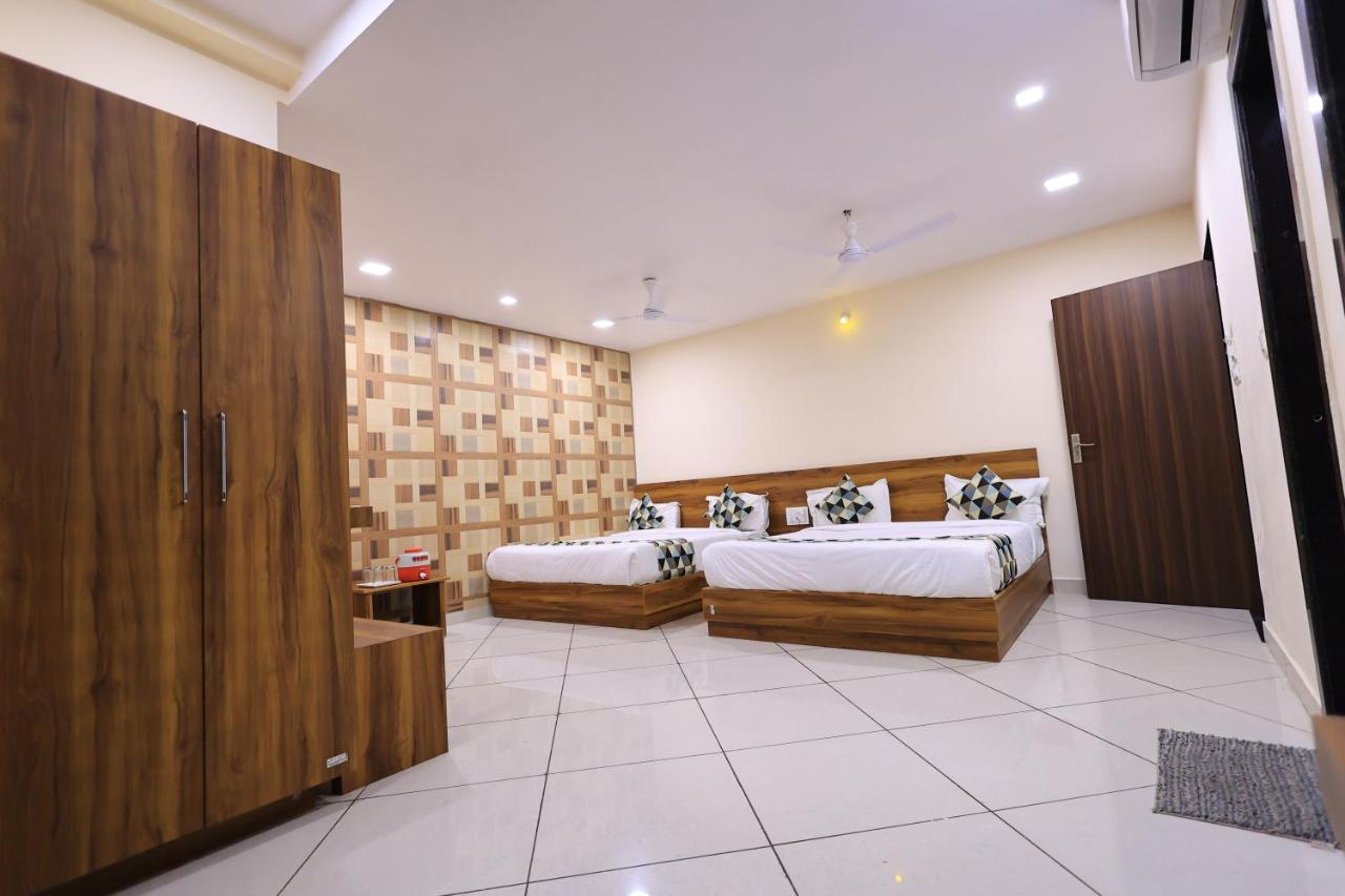 Maruti Group Of Hotels - Shri Naman Nathdwara Exterior photo
