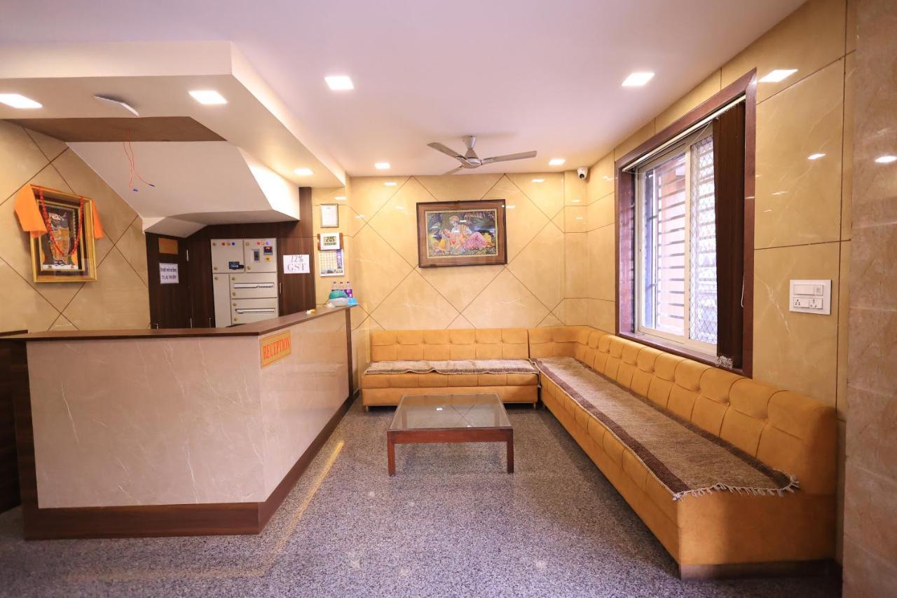 Maruti Group Of Hotels - Shri Naman Nathdwara Exterior photo