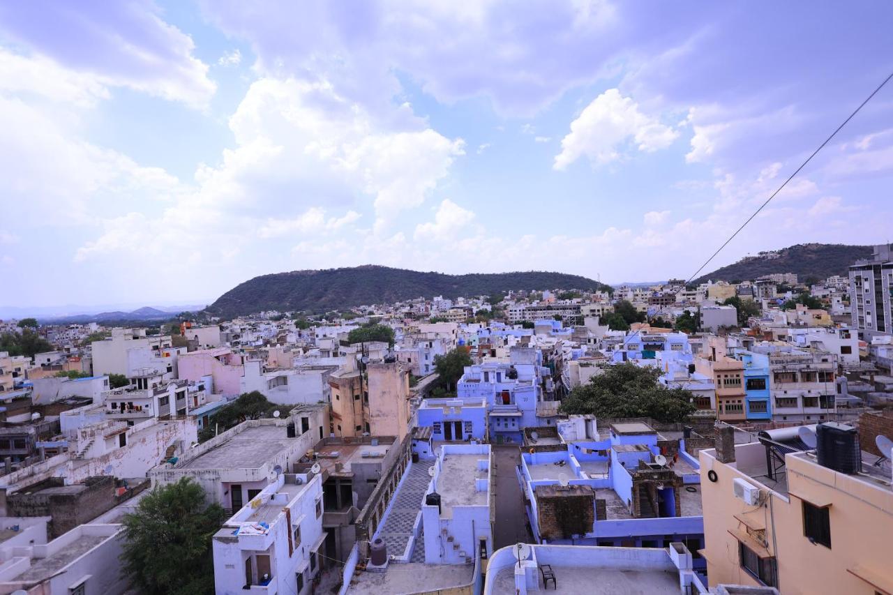 Maruti Group Of Hotels - Shri Naman Nathdwara Exterior photo